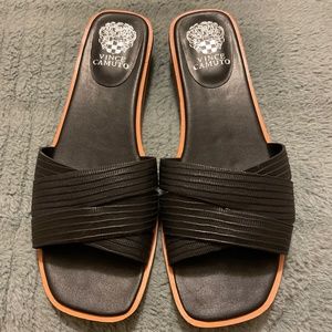 Vince Camuto Sandals / 7.5